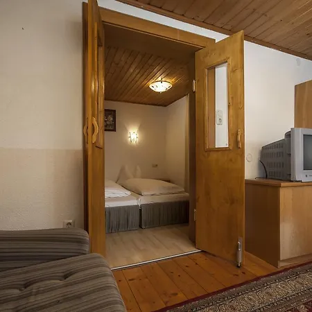 Kaiserappartements Muellnerhof Oberndorf in Tirol Exterior photo
